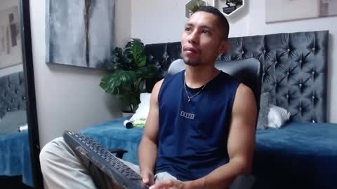 richar_voller online show from November 13, 11:37 am