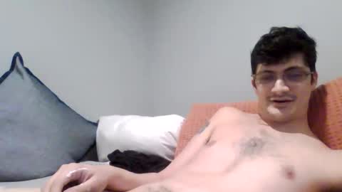 Ricky online show from October 29, 1:41 am