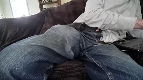 Easy if yun are good see my pics online show from April 15, 8:20 pm