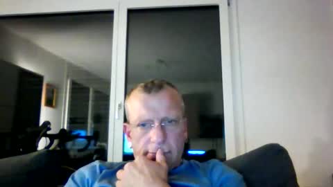 ricogumpi online show from May 7, 7:14 pm