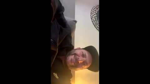 rightwayfunding1018 online show from April 15, 8:31 pm