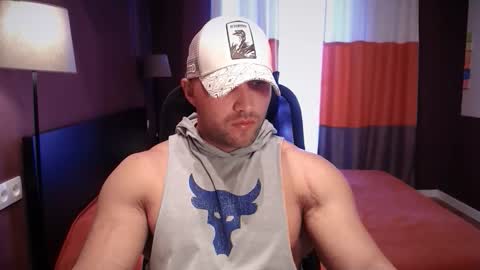 Snapshot of rikadler chatting on October 20, 7:56 am rikadler online show from October 20, 7:56 am