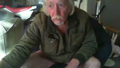 riveratggg online show from May 29, 8:02 am
