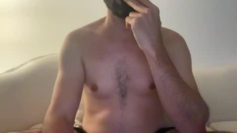 rlggggn42 online show from November 4, 7:48 pm