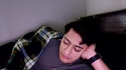 rn 82b online show from April 4, 7:33 pm