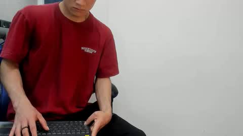 Roan Birkin online show from October 19, 7:17 pm