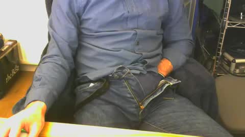 rob3616 online show from March 2, 10:17 pm