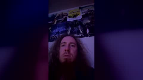 robert890123 online show from December 5, 10:00 am