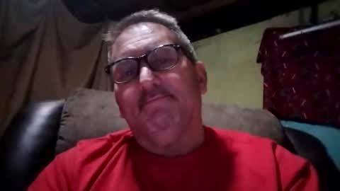 robertdms68 online show from November 17, 2:47 am