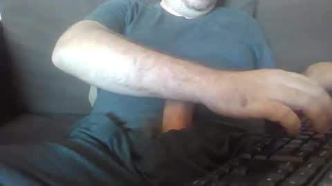 robmutant online show from February 24, 5:46 pm