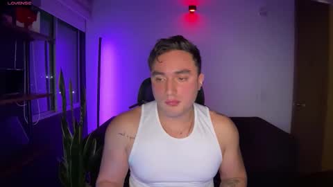 ROBYN online show from January 17, 2:47 am