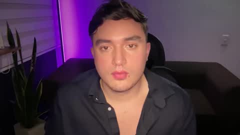 ROBYN online show from February 19, 12:51 am