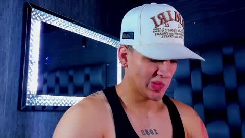 rocco_santos online show from March 2, 5:42 pm