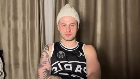 Rodrigo online show from November 1, 11:09 pm