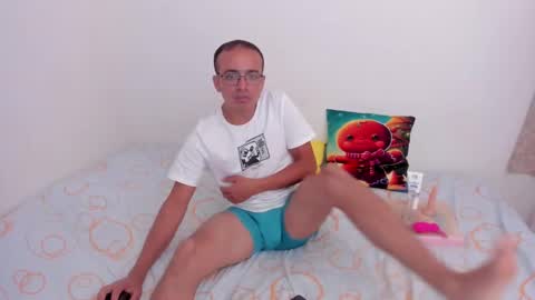 rogeer606 online show from December 24, 4:55 am