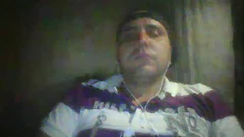 Snapshot of roger3600 chatting on September 11, 12:20 am Roger online show from September 11, 12:20 am