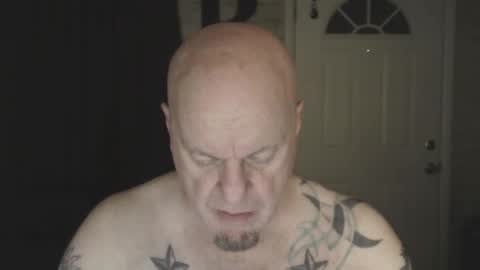 roinaz online show from April 1, 4:26 pm