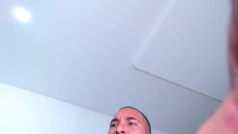 Roman online show from December 4, 9:22 pm