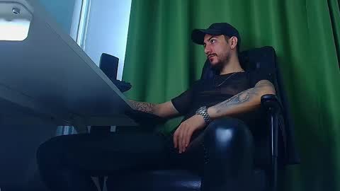 romaniamaster1 online show from March 27, 7:23 am