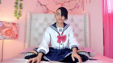 ROMEO online show from April 6, 8:20 pm