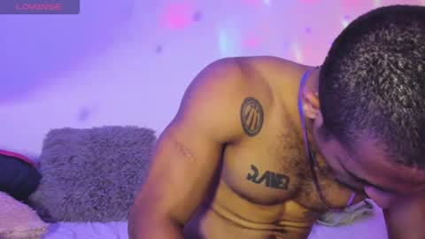 R O M E O  online show from December 22, 7:11 am