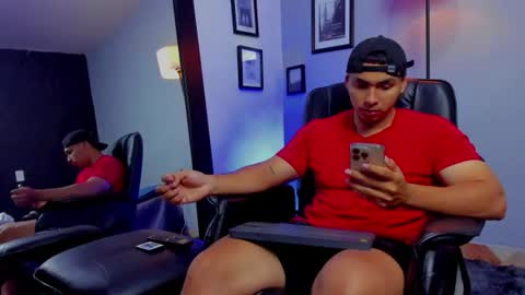 ronnie_crawford online show from June 13, 6:39 pm