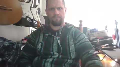 ronniejohnston13 online show from May 25, 3:18 pm