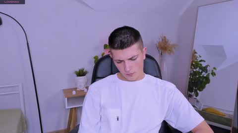 Rony online show from December 9, 1:25 pm