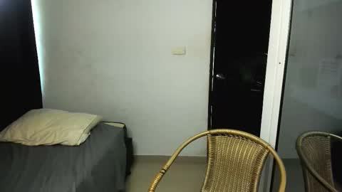 rory_peters_ online show from February 7, 4:02 pm