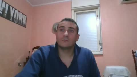 Snapshot of rosario1212 chatting on December 2, 10:43 pm Rosario online show from December 2, 10:43 pm