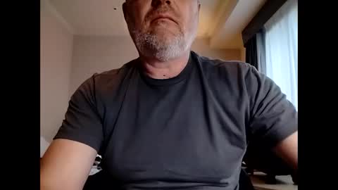 rsindie2 online show from April 1, 2:35 am