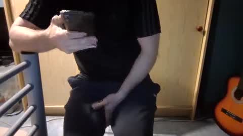 rugby_boy2000 online show from October 23, 5:05 pm