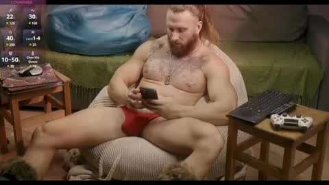 Snapshot of rusbigpaul chatting on February 10, 6:24 pm Paul online show from February 10, 6:24 pm