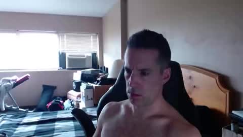 rustic_cuse_777 online show from April 7, 8:09 pm