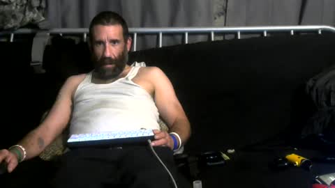 rusty_ambitions online show from August 5, 4:45 pm
