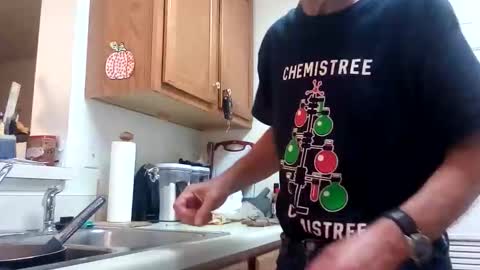 Snapshot of rustyx22 chatting on October 31, 2:13 am Rusty online show from October 31, 2:13 am