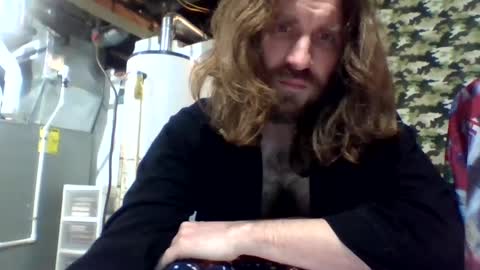 rwb1982 online show from December 13, 3:00 pm