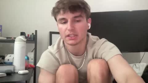 ryan online show from April 14, 1:38 am