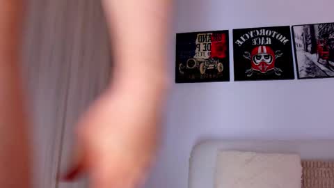 Ryan  online show from November 25, 2:13 am