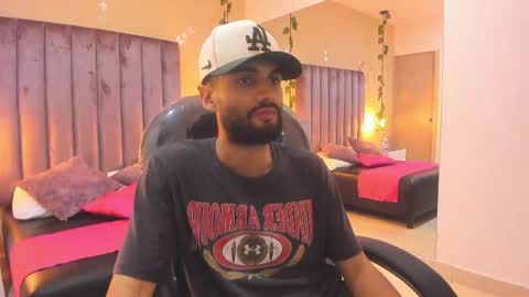 ryan_jackson_ online show from October 29, 8:17 am