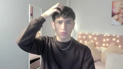 ryan valentino online show from July 15, 12:23 pm
