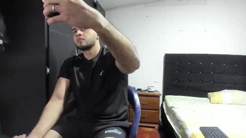 ryan_xc1 online show from December 21, 1:24 am