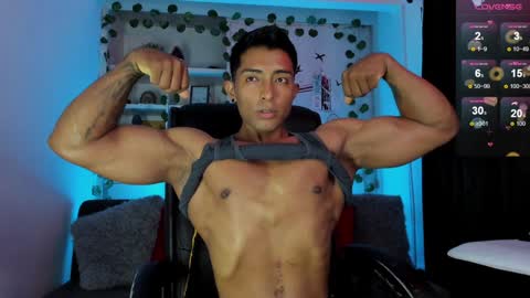 ryanboy30 online show from December 28, 10:02 pm