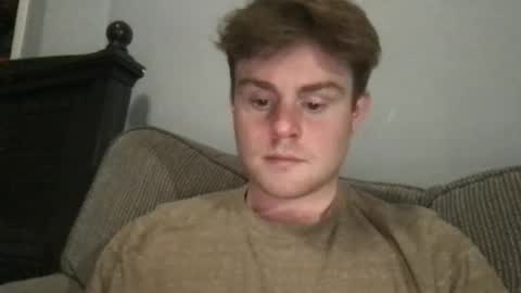 ryanhung_57 online show from April 15, 3:06 am