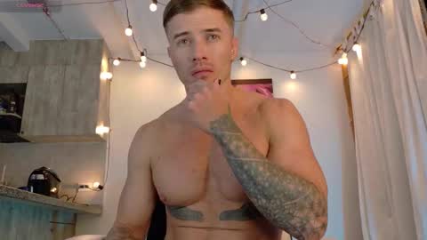 Ryan Blue ig ryannblue online show from September 9, 12:43 am