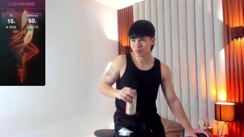 Ryo Kush online show from January 14, 3:44 am