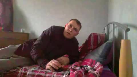 Snapshot of rytas02 chatting on February 21, 9:01 am arte online show from February 21, 9:01 am