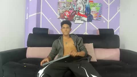 s_d_b_hot online show from April 5, 7:54 pm