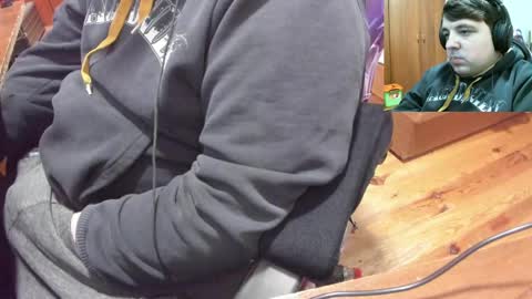 1141323  my Lord Mister Max   moms treasure online show from March 6, 4:19 am