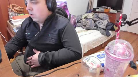 1141323  my Lord Mister Max   moms treasure online show from January 24, 4:49 pm